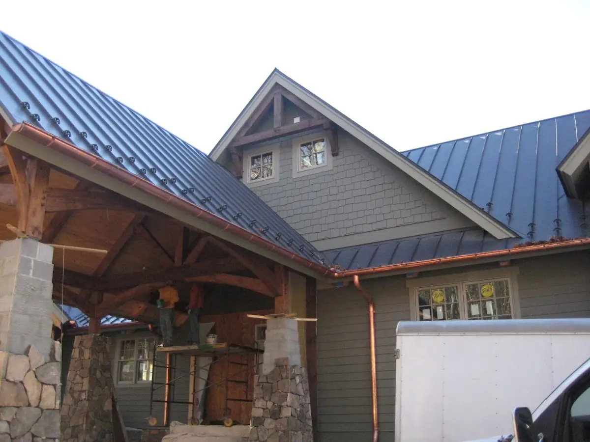Craftsman Roofing team delivering quality roofing work in Paradise